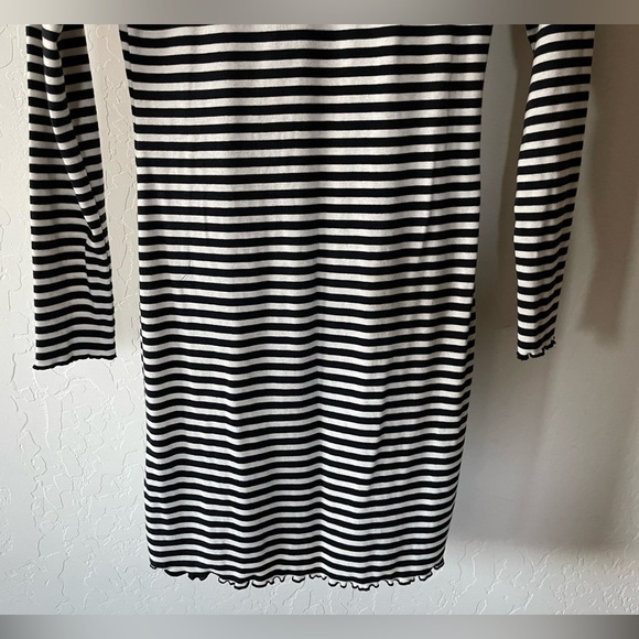 Abercrombie & Fitch Striped Long Sleeve Shirt Dress with lettuce hem, size S••• - Picture 4 of 13